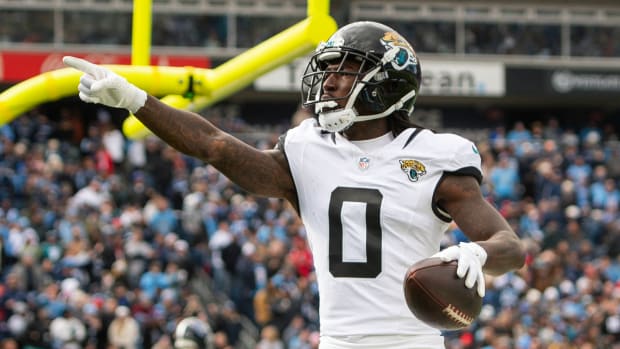 Jaguars receiver Calvin Ridley celebrates scoring a touchdown.